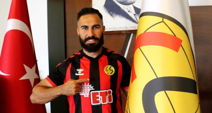 Eskişehirspor’un yeni transferinden taraftara önemli mesaj!