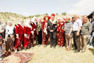 Köşe Bucak Hikayeler:  Yörüklerin bahar şenliği