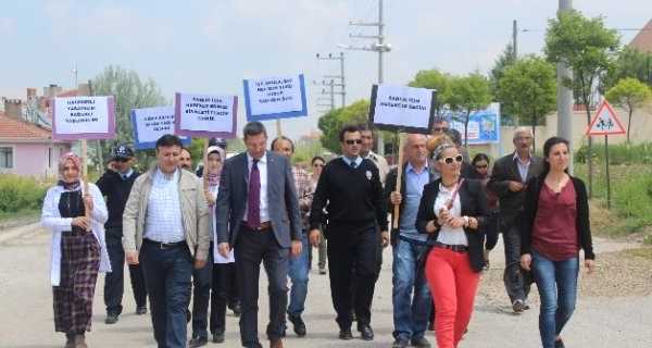 İNÖNÜ'DE SAĞLIKLI YAŞAM YÜRÜYÜŞÜ