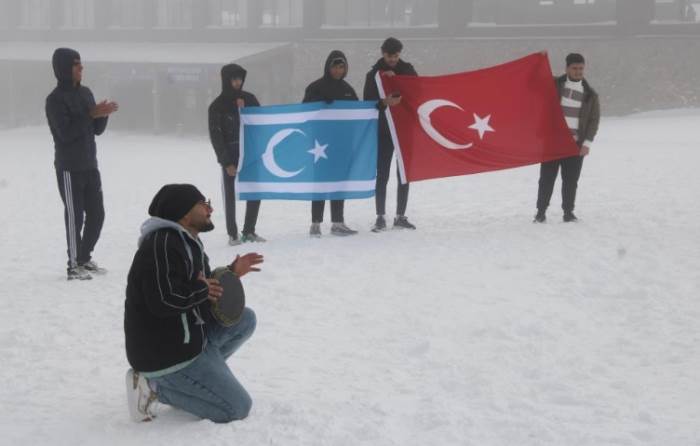 Iraklı Türkmenler, Erciyes'te karın tadını çıkardı