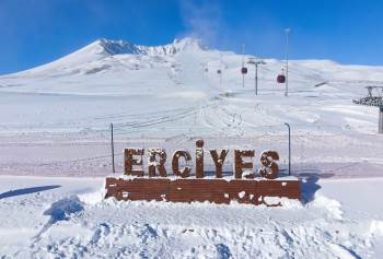 Kayseri’nin gözdesi Erciyes’te bilet fiyatlarına zam