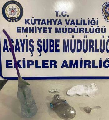 Kütahya’Da Bekçiler Bir Kişinin Üzerinde Uyuşturucu Ele Geçirdi
