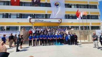 Kütahya Osb Mesleki Ve Teknik Anadolu Lisesi Eğitim Öğretime Açıldı
