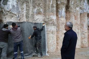 Kütüphane Ve Kültür Merkezi İnşaatındaki Çalışmaları İnceledi
