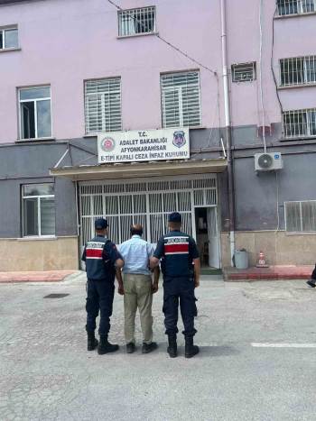 Müstehcen Yayınlarda Çocukları Kullanan Şahsı Jandarma Yakaladı
