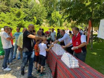 Osmanlı Devleti’Nin İlk Camisi Olan Orhan Gazi Camii’Nde 15 Temmuz Şehitleri Anma Programı
