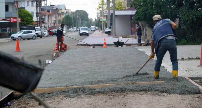 Sakarya Büyükşehir Erenler Küpçüler Caddesi’ni yeniliyor!