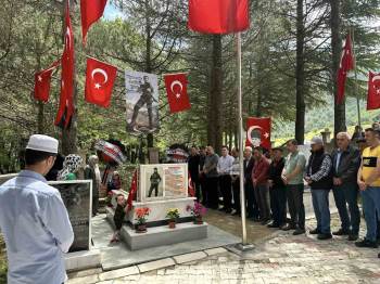 Simav’Da Şehit Jandarma Uzman Çavuş Emre Üçkan Dualarla Anıldı
