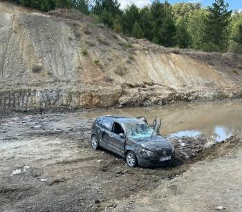 Tavşanlı’Da Trafik Kazası: 3 Yaralı
