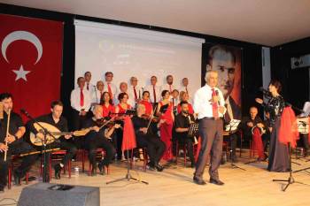 Tavşanlı Türk Sanat Müziği Topluluğu’Ndan Konser

