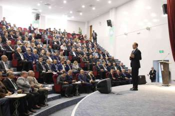 Temel Eğitim Genel Müdürü Morkoç, İl Milli Eğitim Ve Okul Müdürleriyle Bir Araya Geldi
