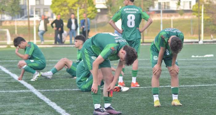 U-17 Ligi’nde Şekerspor ekibi üzüldü