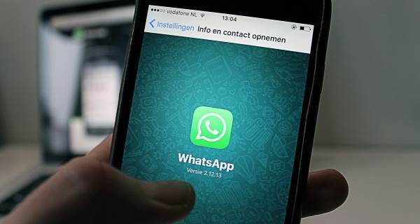 WhatsApp Mesajlarınız Gerçekten Gizli mi? Suç Durumlarında Hükümetlere Erişim Verilir mi?