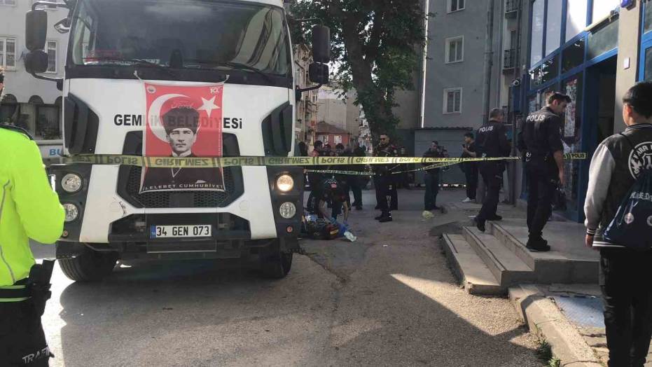 Bursa'da korkunç kaza: Kamyon altında can ver…